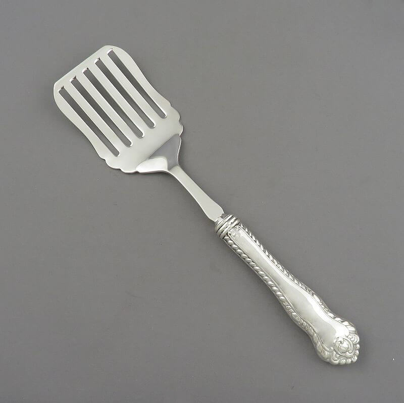 Birks Gadroon Pattern Tomato Server - JH Tee Antiques