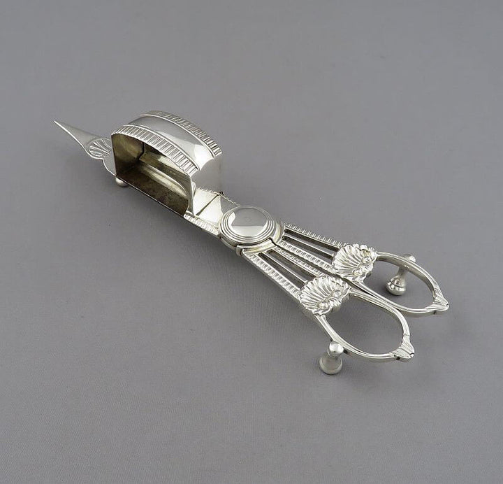 George III Sterling Silver Candle Snuffer - JH Tee Antiques