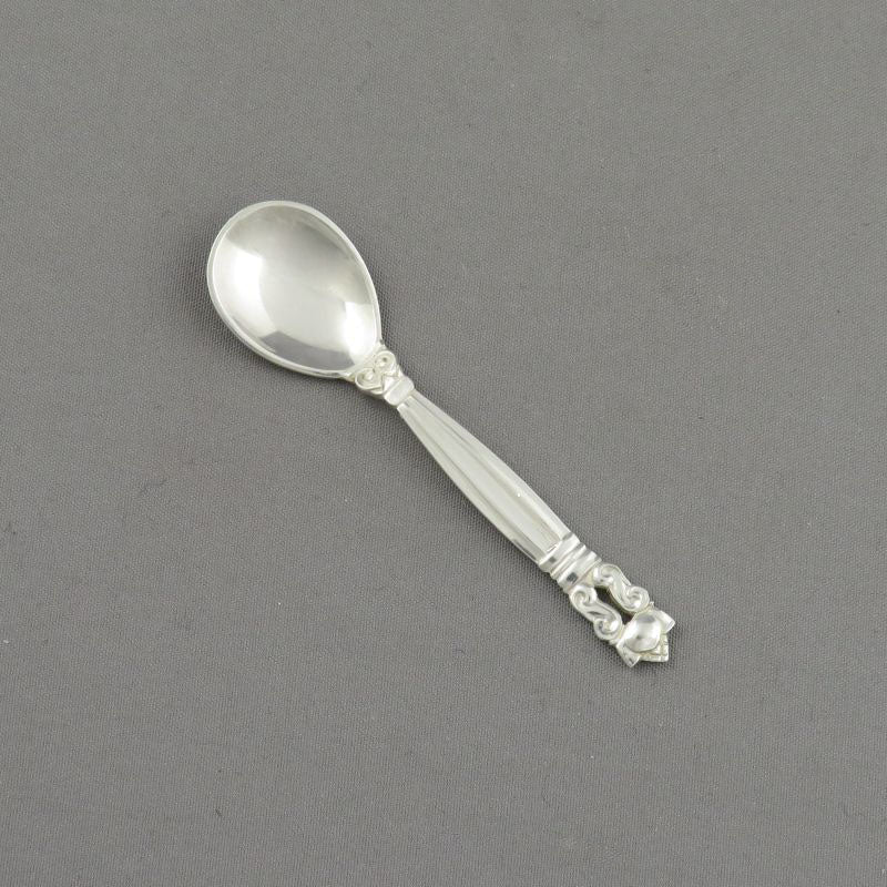 Georg Jensen Acorn Pattern Salt Spoon - JH Tee Antiques