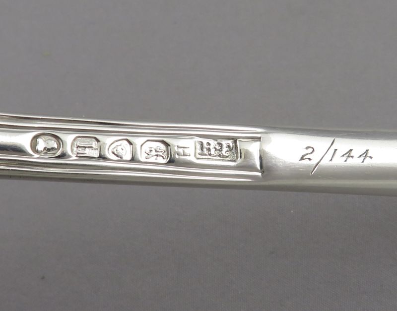 George IV Regimental Silver Marrow Spoon - JH Tee Antiques