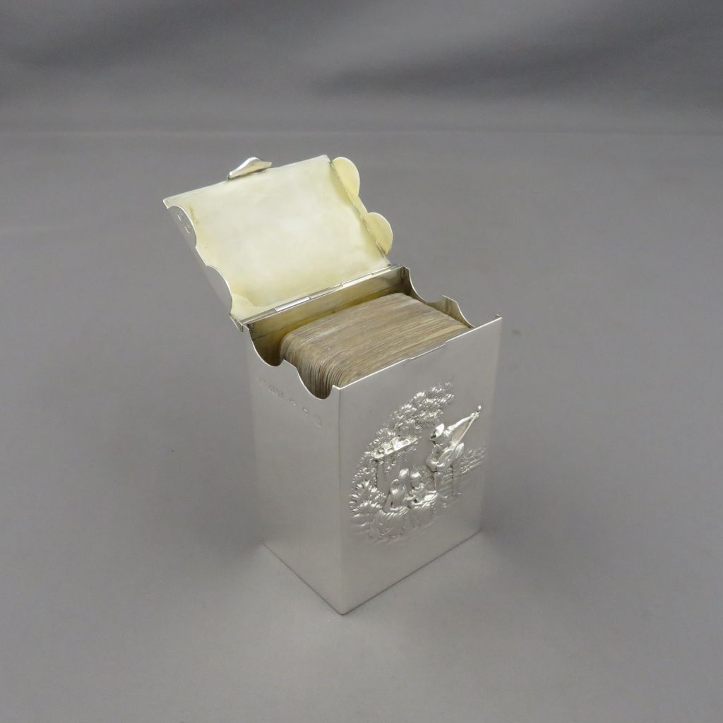 LIOOBO 4pcs Tinplate Playing Card Storage Box Set Polka Dot