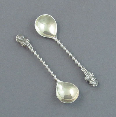 Victorian Silver Salt Spoons - JH Tee Antiques