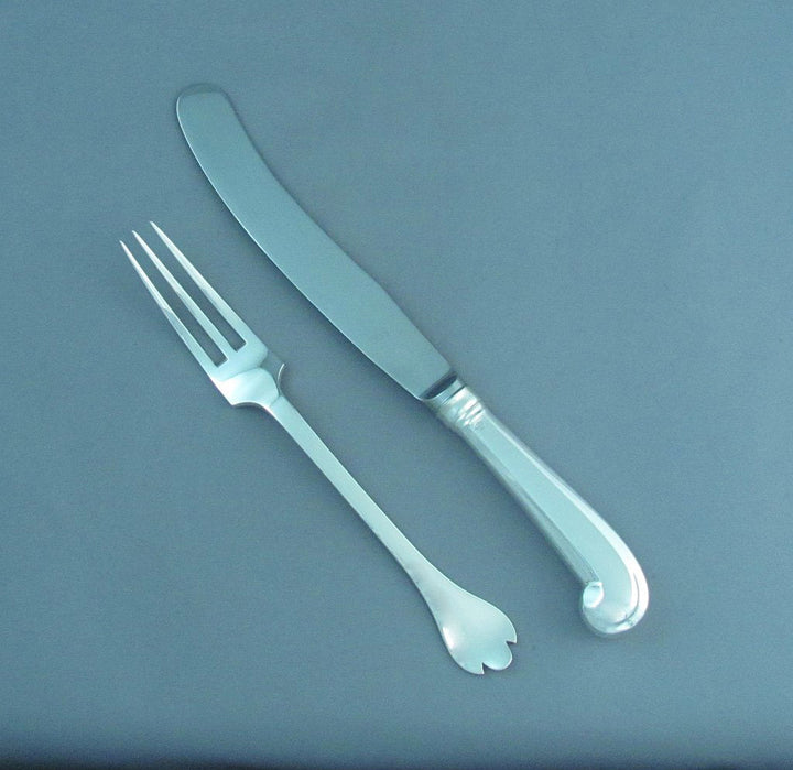 Trefid Sterling Silver Flatware set for 6 - JH Tee Antiques