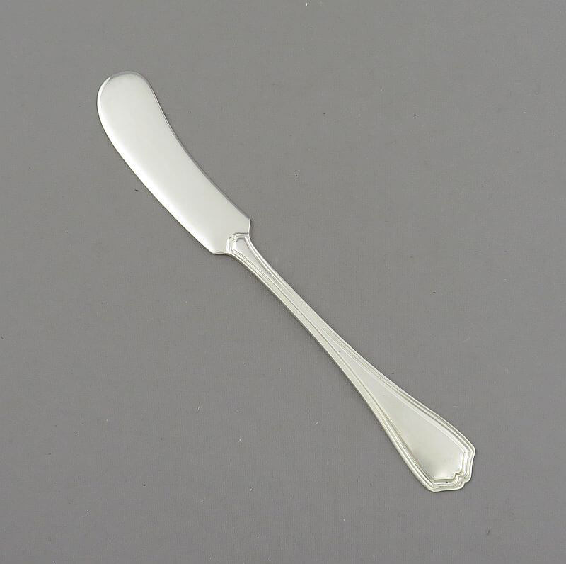 Birks Georgian Plain Sterling Silver Butter Spreader Flat - JH Tee Antiques