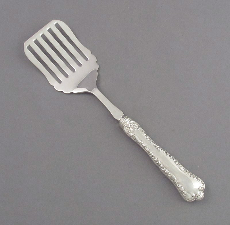 Birks Louis XV Pattern Tomato Server - JH Tee Antiques