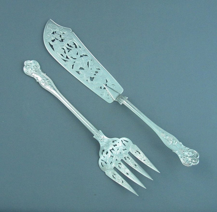 Sterling Silver Fish Servers in Bright Vine Pattern - JH Tee Antiques