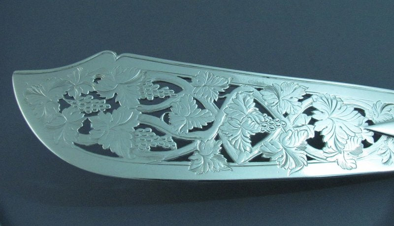 Sterling Silver Fish Servers in Bright Vine Pattern - JH Tee Antiques