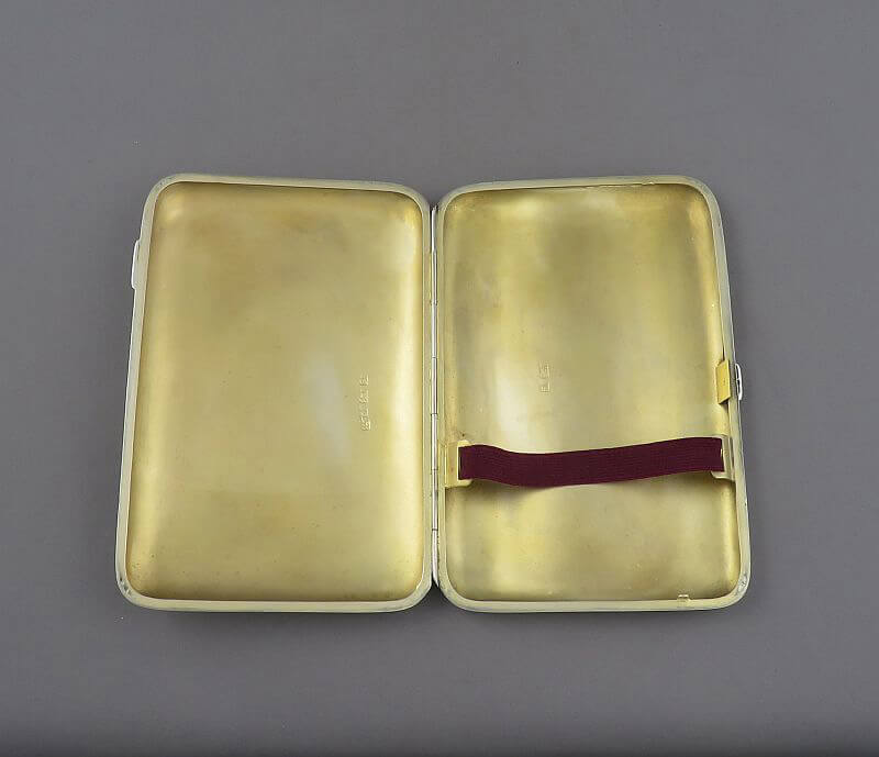 Edwardian Sterling Silver Cigar Case - JH Tee Antiques
