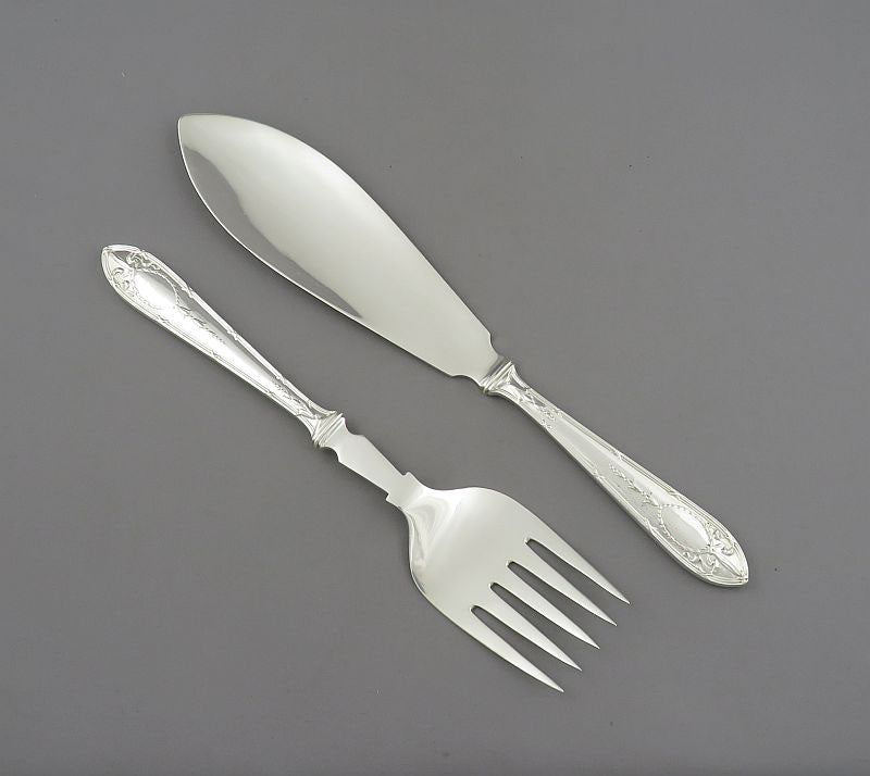 English Sterling Silver Fish Servers - JH Tee Antiques