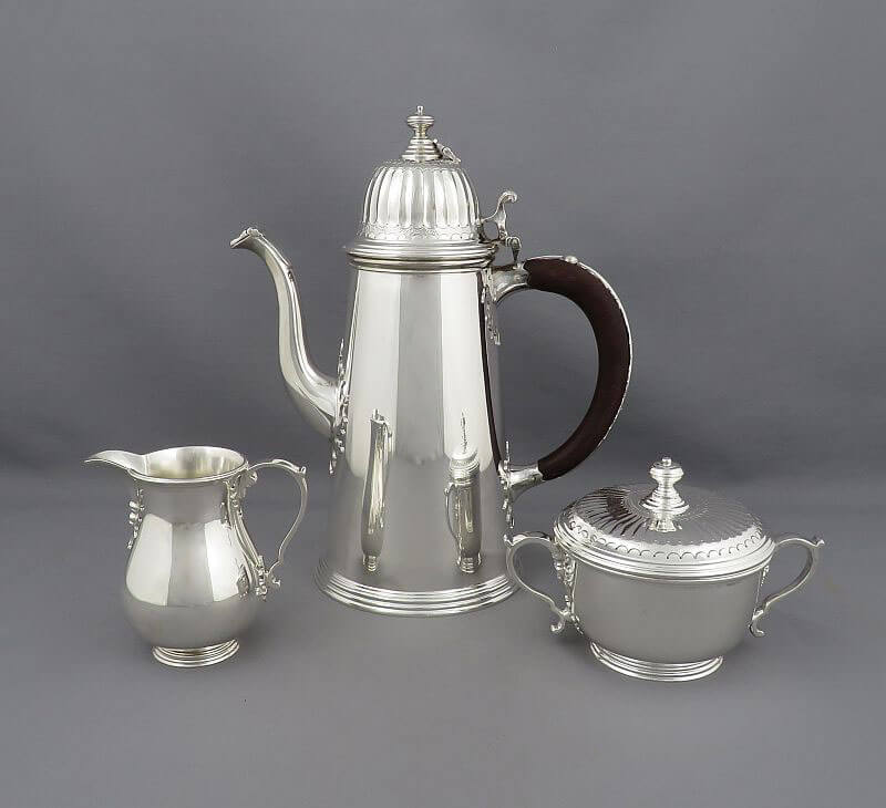 Garrard Sterling Silver Hot Chocolate Set - JH Tee Antiques