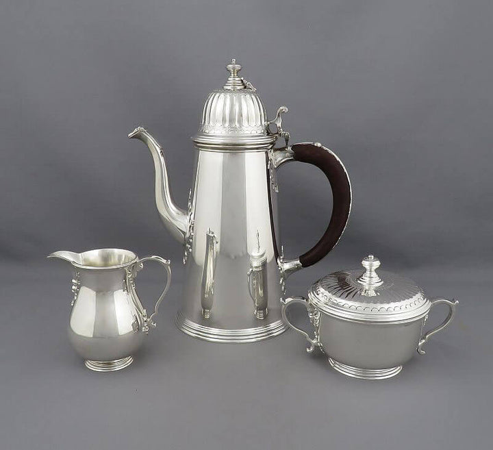 Garrard Sterling Silver Hot Chocolate Set - JH Tee Antiques