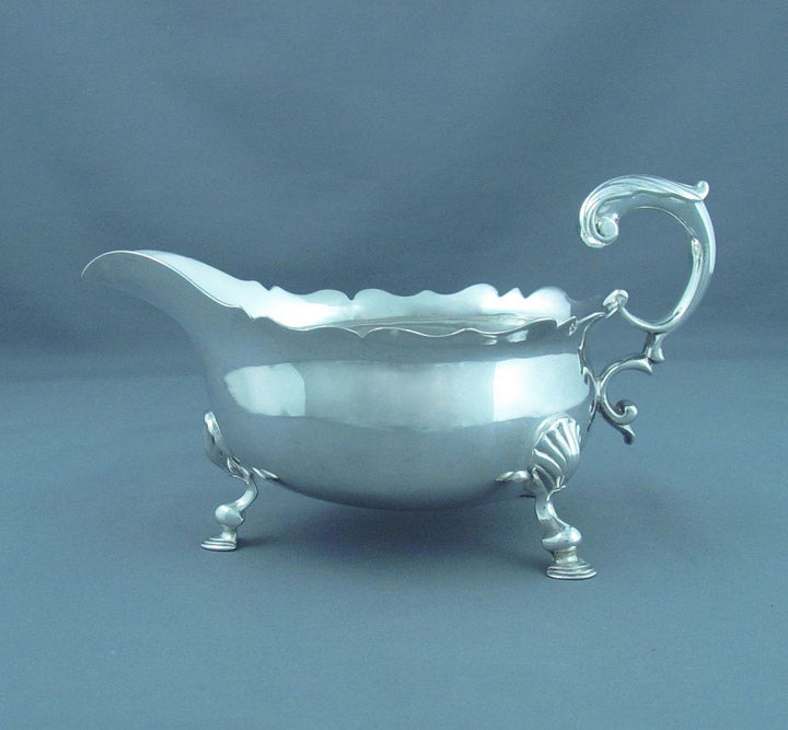 Pair of George II Silver Sauce Boats - JH Tee Antiques
