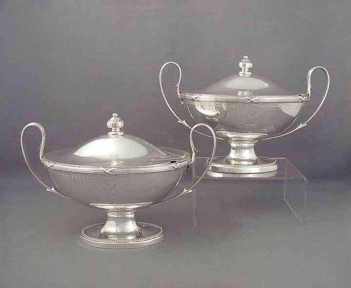 Pair of George III Silver Sauce Tureens - JH Tee Antiques