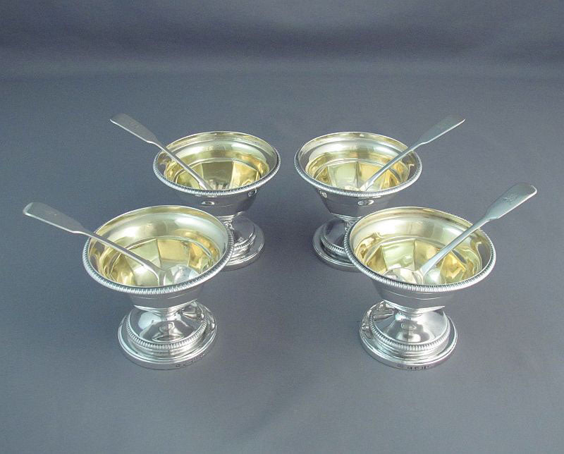 Set of Four George III Sterling Silver Salts - JH Tee Antiques
