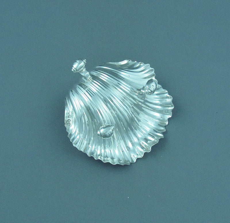 George IV Silver Shell-Form Salts - JH Tee Antiques