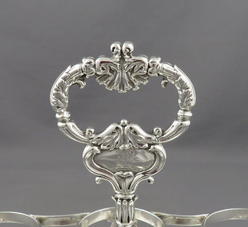 George IV Sterling Silver Egg Cruet - JH Tee Antiques