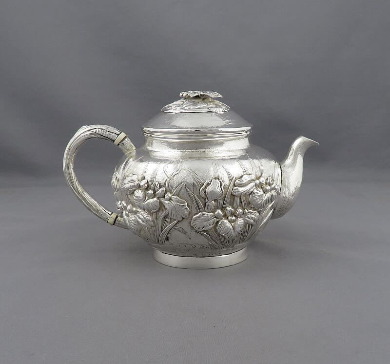 Japanese Meiji Silver Teapot - JH Tee Antiques