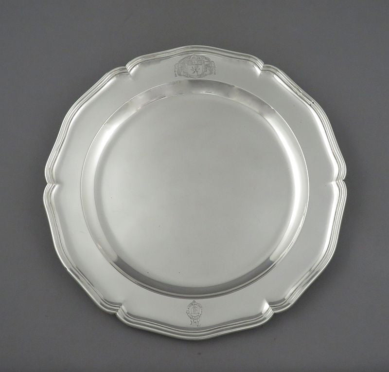 Pair of George III Sterling Silver Dinner Plates - JH Tee Antiques