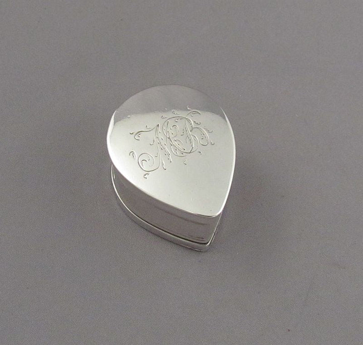 Teardrop Shaped Silver Nutmeg Grater - JH Tee Antiques