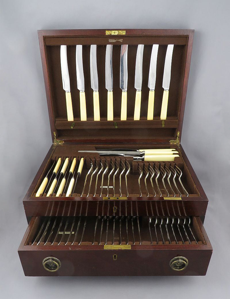 Rat Tail Pattern Silver Flatware Set for 8 - JH Tee Antiques