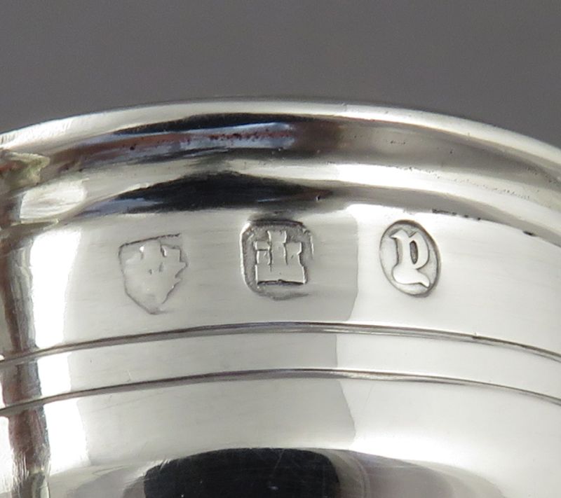 Edwardian Silver Tappit Hen Pepper Pots - JH Tee Antiques