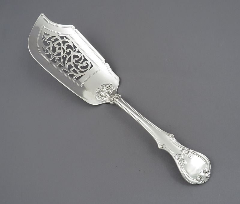 Victorian Silver Victoria Pattern Fish Slice– JH Tee Antiques