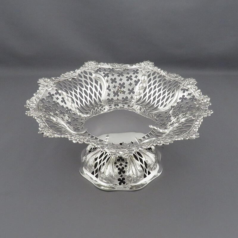 Pair of Victorian Sterling Silver Comports - JH Tee Antiques
