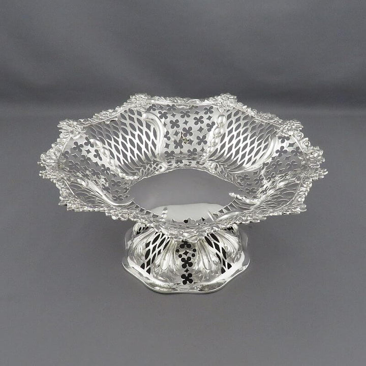 Pair of Victorian Sterling Silver Comports - JH Tee Antiques