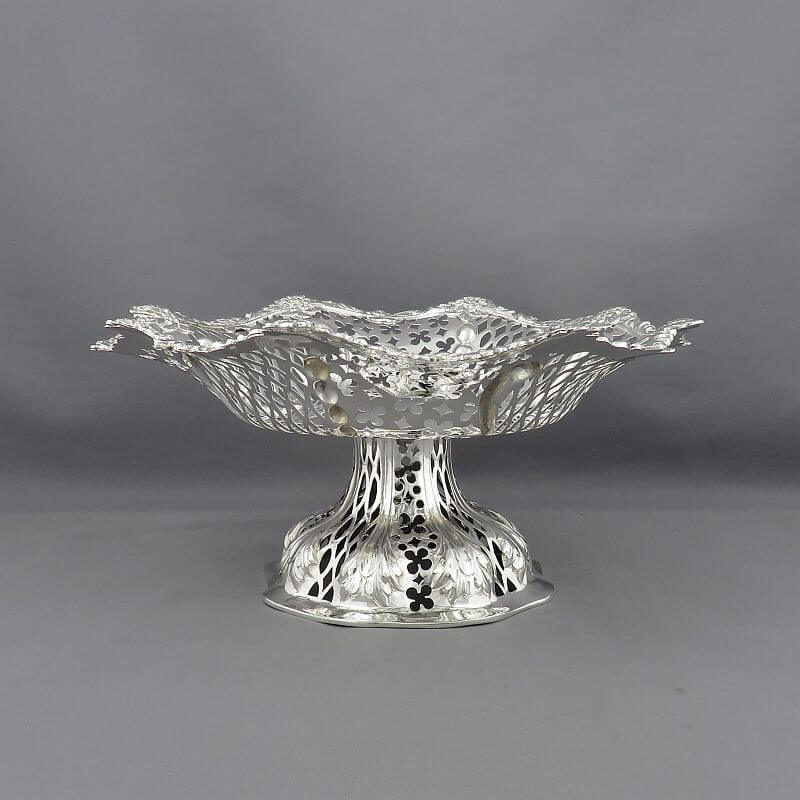 Pair of Victorian Sterling Silver Comports - JH Tee Antiques