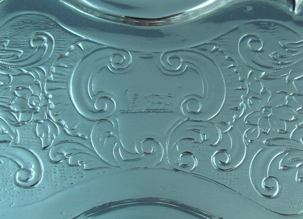 William IV Sterling Silver Candle Snuffer Tray - JH Tee Antiques